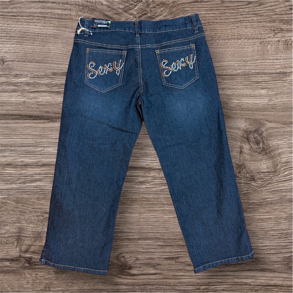 Capris woman’s jeans size 11 nww Y2K